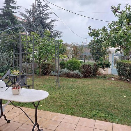 Dora'S Home With Garden 볼로스 외부 사진